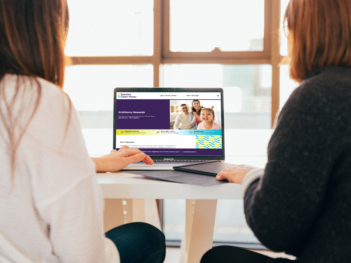 Women ordering on sonoma clean energy website